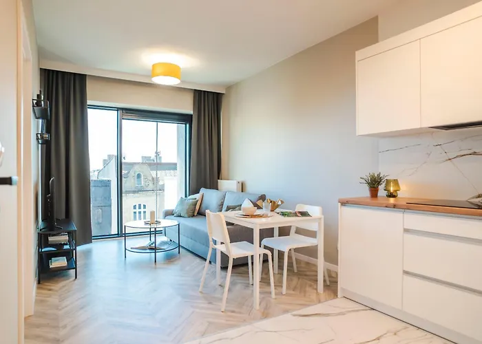 Global * קטוביץ