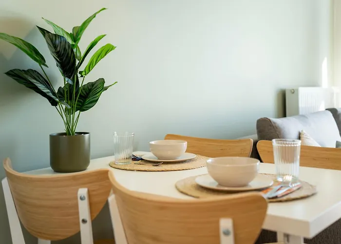 Global * קטוביץ